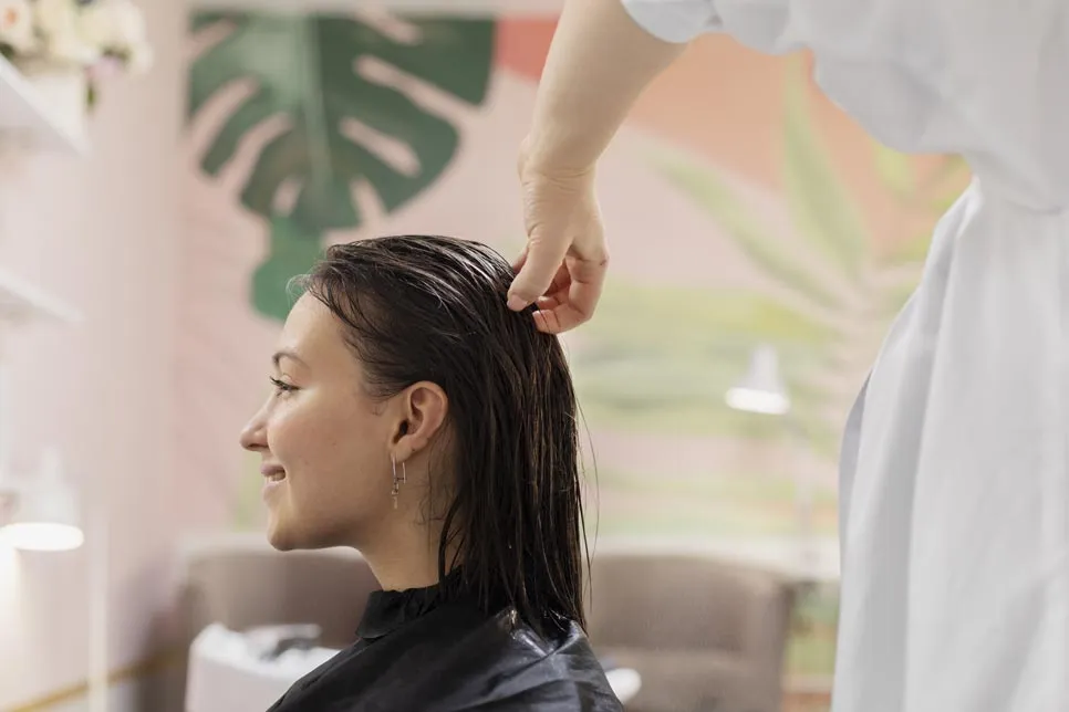 Как восстановить поврежденные волосы: эффективные уходы