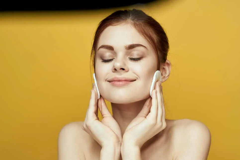 Жирная кожа: процедуры и правила ухода