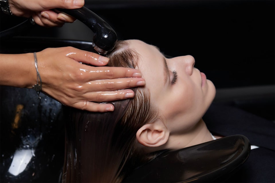 К18 восстанавливает волосы изнутри